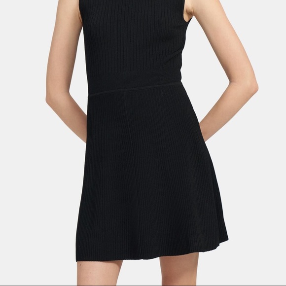 🎉HP🎉Theory ribbed flare dress size p - Picture 7 of 7